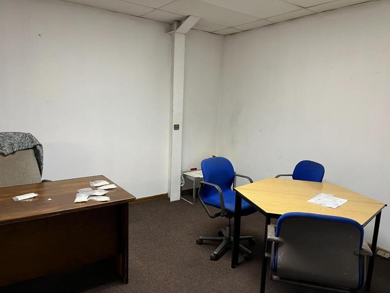 To Let Commercial Property for Rent in Killarney Gardens Western Cape